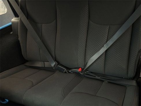 Used 2018 Jeep Wrangler Sport image 12