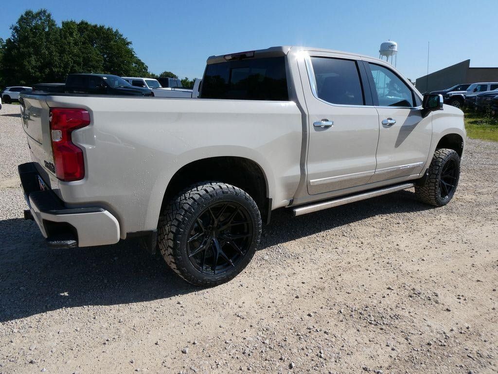 New 2026 Chevrolet Silverado 1500 High Country AWD/4WD image 7
