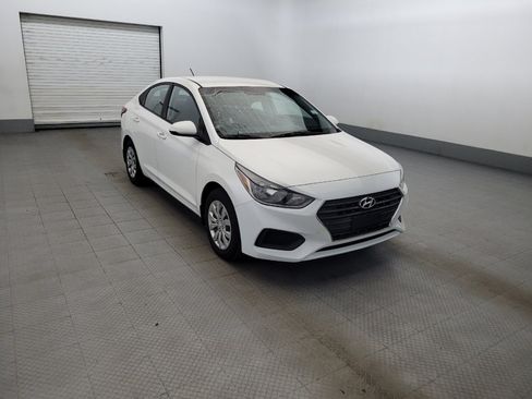 Used 2018 Hyundai Accent SE FWD image 13