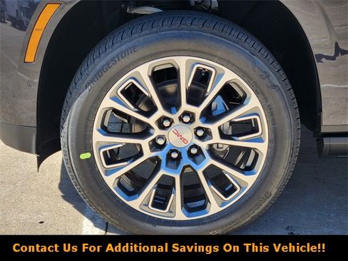 New 2026 GMC Yukon XL Denali image 7