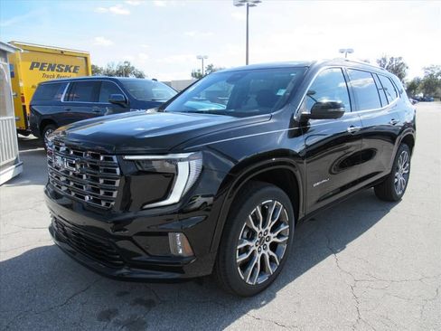 New 2026 GMC Acadia Denali Ultimate FWD image 3
