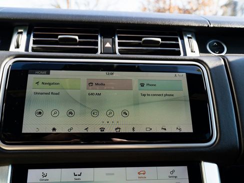 Used 2018 Land Rover Range Rover HSE AWD/4WD image 15