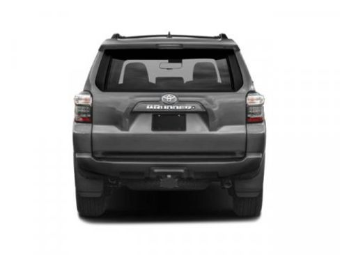 Certified 2022 Toyota 4Runner TRD Off-Road Premium AWD/4WD image 5