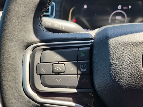 Certified 2022 Jeep Wagoneer Series I AWD/4WD image 32