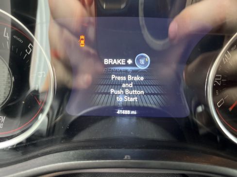 Used 2023 Dodge Challenger GT w/ Plus Package image 11