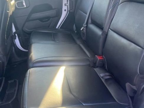 Used 2022 Jeep Wrangler Unlimited Rubicon 4xe w/ Cold Weather Group image 10