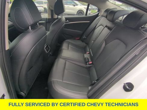 Used 2025 Genesis G70 2.5T AWD/4WD image 39