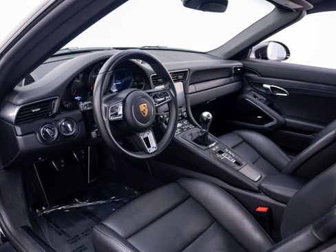 Certified 2019 Porsche 911 Carrera 4 GTS AWD/4WD image 4