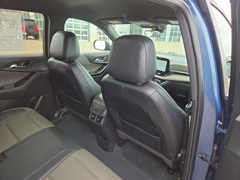 Used 2026 Chevrolet Equinox LT w/ Convenience Package II AWD/4WD image 43