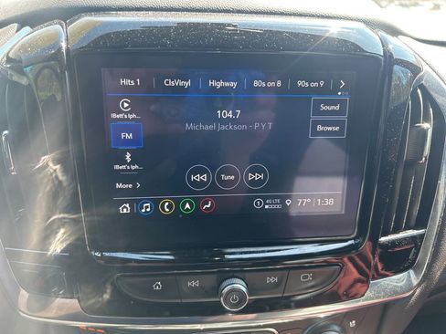 Certified 2023 Chevrolet Traverse Premier AWD/4WD image 16