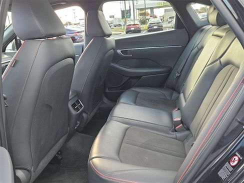 Used 2023 Hyundai Sonata SEL Plus image 6