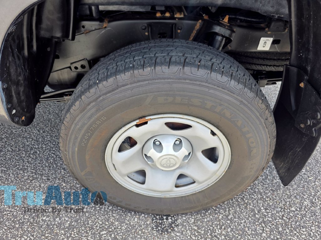 Used 2023 Toyota Tacoma SR AWD/4WD image 16