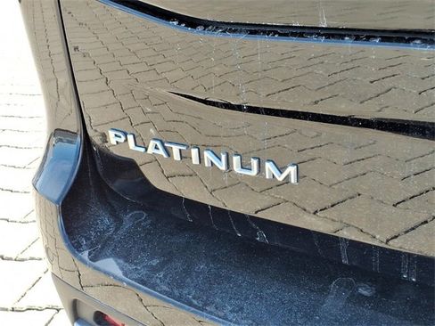 Used 2025 Ford Expedition Max Platinum image 30