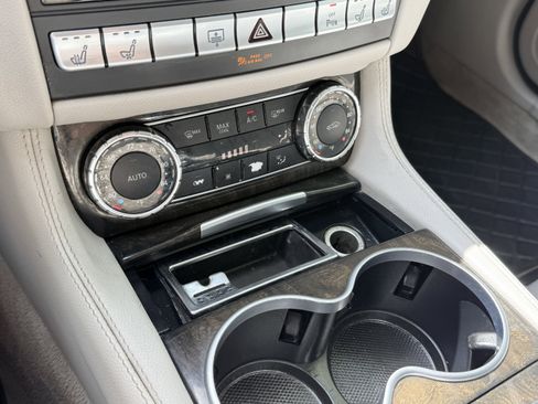 Used 2012 Mercedes-Benz CLS 550 w/ Premium I Pkg image 22