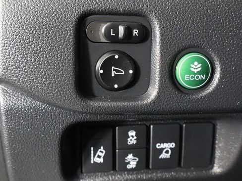 Used 2024 Honda Ridgeline Sport image 18