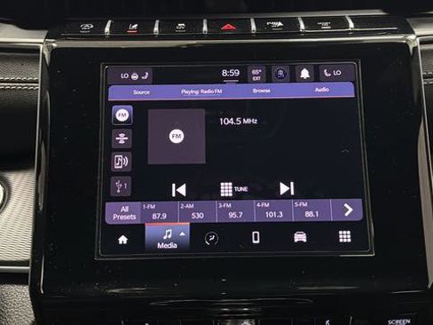 Used 2025 Jeep Grand Cherokee Altitude AWD/4WD image 15