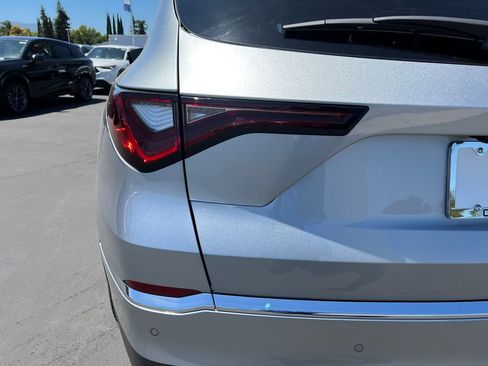 Used 2026 Acura MDX FWD w/ Technology Package image 10