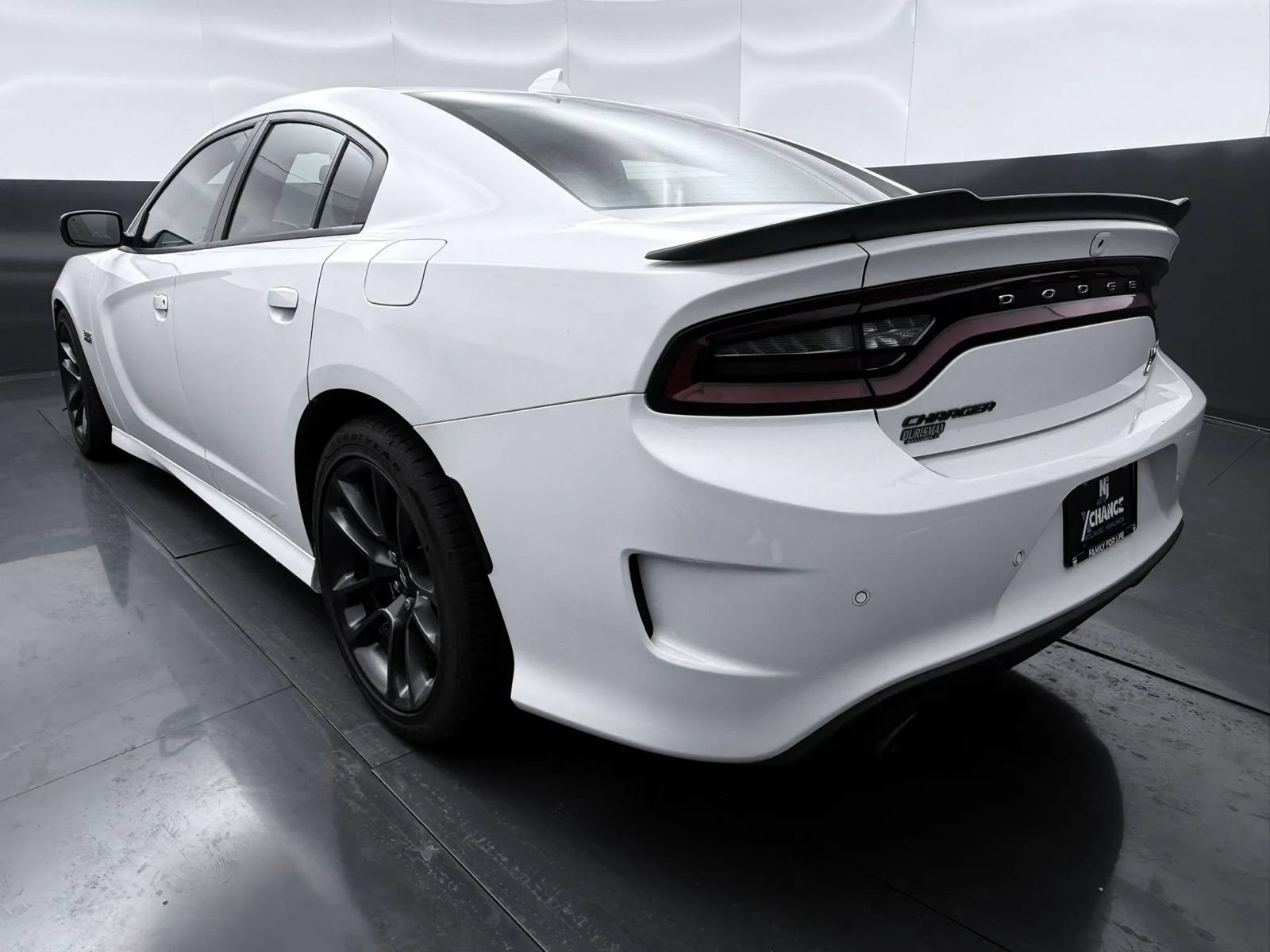 Used 2020 Dodge Charger Scat Pack RWD image 5