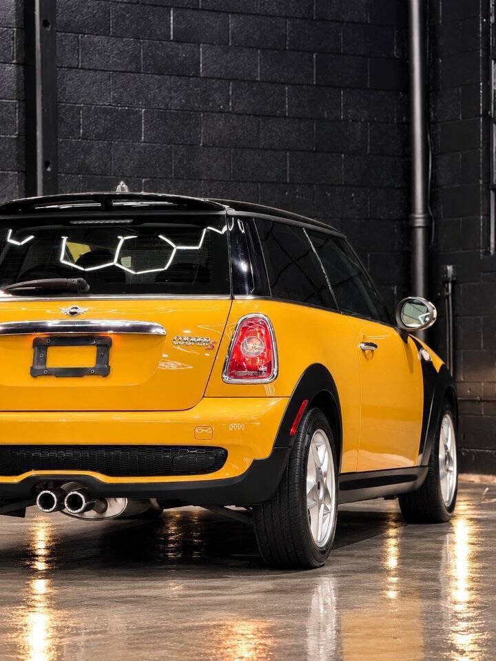 Used 2008 MINI Cooper S w/ Convenience Pkg FWD image 8
