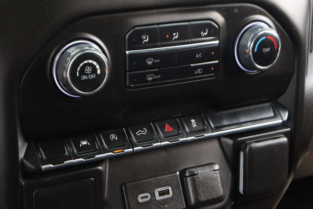 Used 2025 Chevrolet Silverado 1500 Custom w/ Turbomax Blackout Package AWD/4WD image 26
