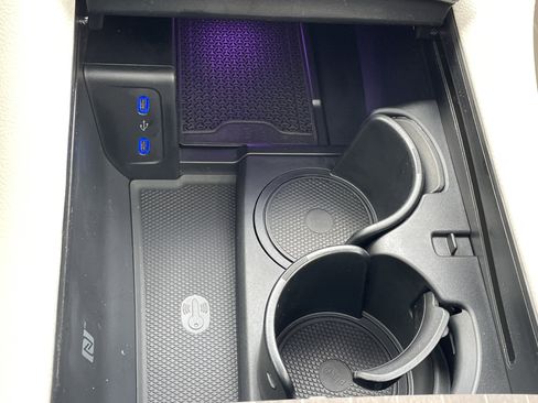 New 2026 Mercedes-Benz EQS 400 4MATIC SUV image 32