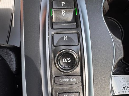 Used 2020 Acura MDX FWD image 23