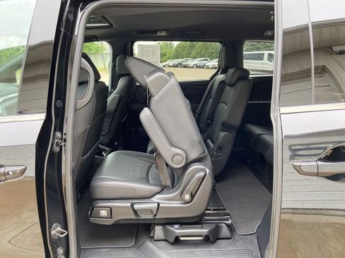 Used 2025 Honda Odyssey Sport-L image 25
