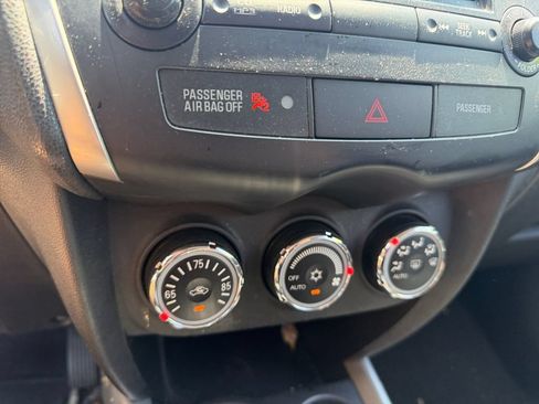 Used 2012 Mitsubishi Outlander Sport SE AWD/4WD image 27