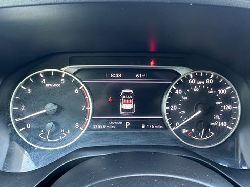 Used 2023 Nissan Rogue S FWD image 17