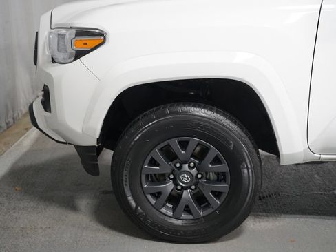 Certified 2023 Toyota Tacoma SR5 RWD image 5