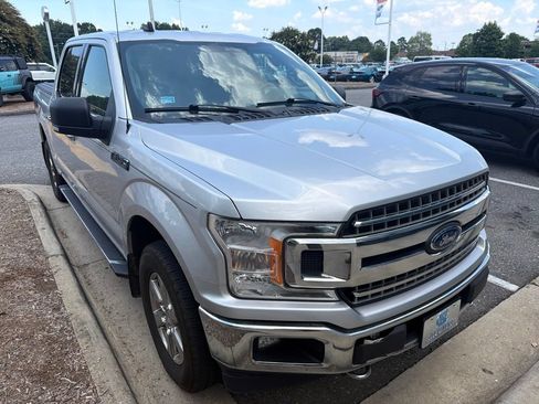 Used 2019 Ford F150 XLT w/ Equipment Group 302A Luxury AWD/4WD image 3