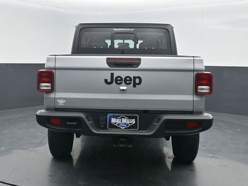 Used 2023 Jeep Gladiator Sport w/ Trailer Tow Package image 6