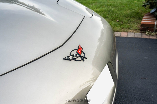 Used 2000 Chevrolet Corvette Coupe RWD image 65