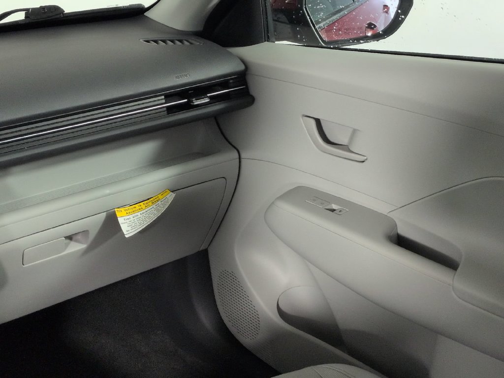 Used 2024 Hyundai Kona SEL FWD image 23