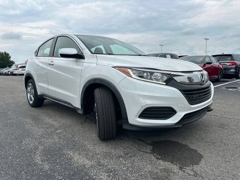 Used 2021 Honda HR-V LX image 11