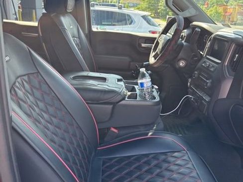 Used 2021 Chevrolet Silverado 1500 Custom w/ Safety Confidence Package AWD/4WD image 4