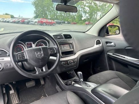 Used 2012 Dodge Journey SXT w/ Popular Equipment Group FWD image 18