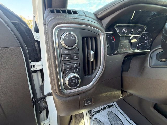 Certified 2022 GMC Sierra 1500 SLT w/ SLT Premium Plus Package AWD/4WD image 12
