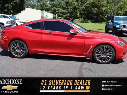 Used 2017 INFINITI Q60 Red Sport 400 AWD/4WD image 1