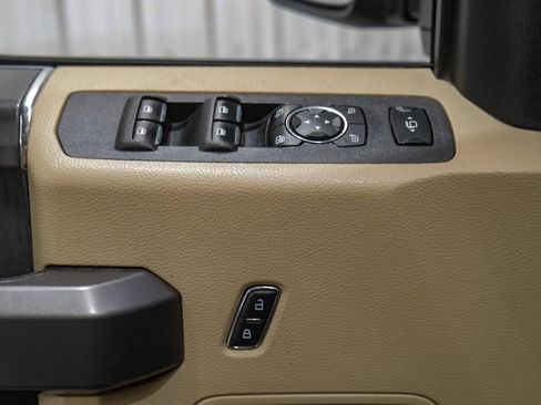 Used 2021 Ford F350 XLT w/ XLT Premium Package image 42