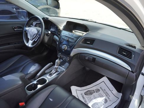 Used 2020 Acura ILX FWD image 8
