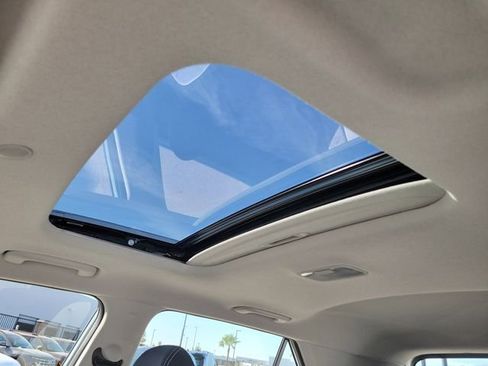 New 2026 Hyundai Venue SEL image 17