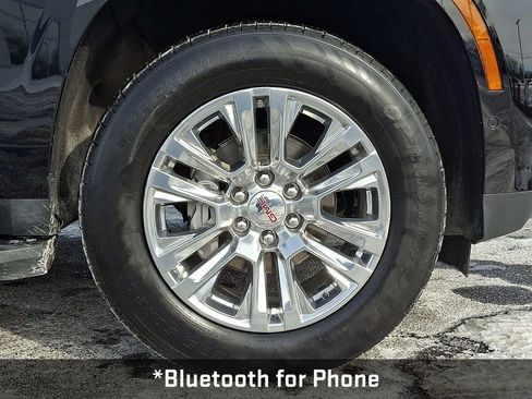 Used 2025 GMC Yukon Denali image 9