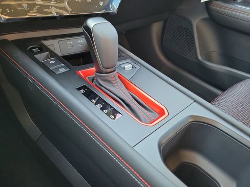 New 2026 Nissan Kicks SR FWD image 11