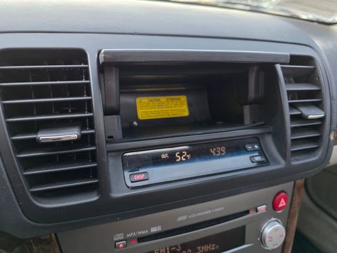 Used 2008 Subaru Outback 2.5i image 17