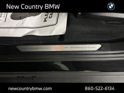 Used 2021 BMW X5 xDrive40i w/ Premium Package image 13