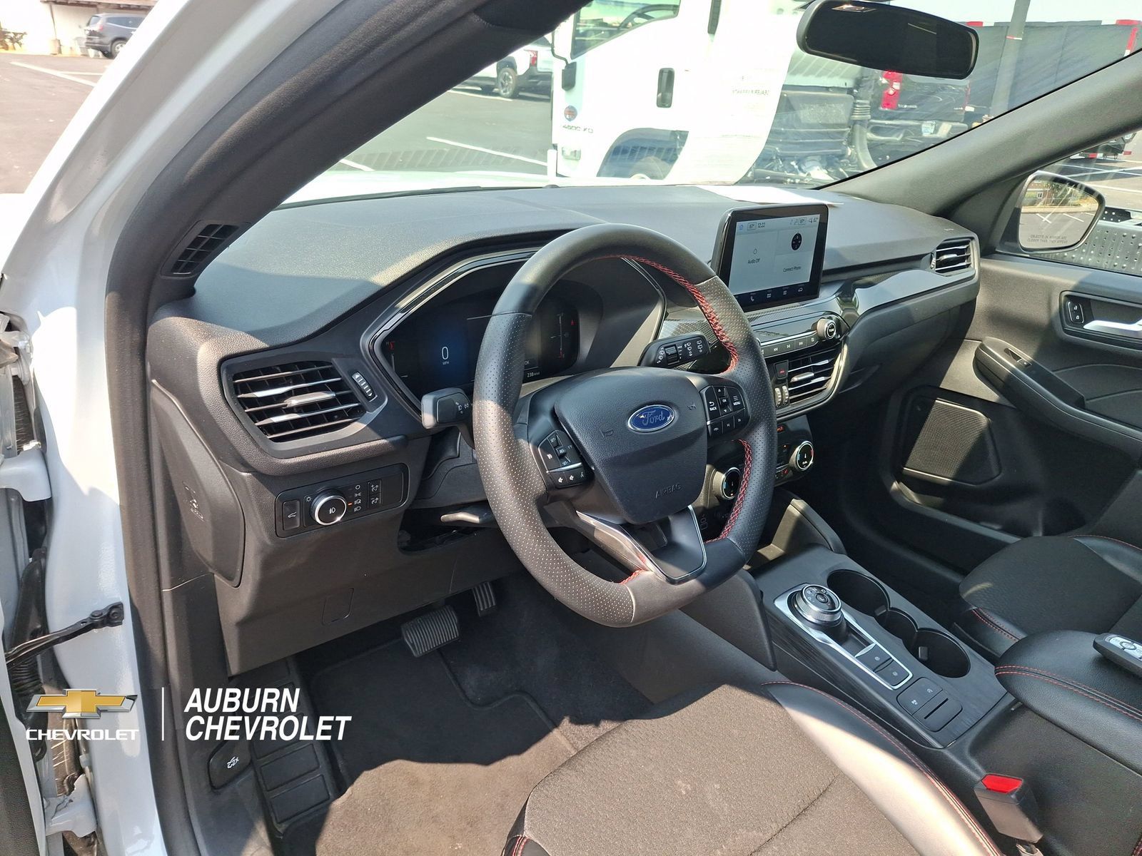 Used 2025 Ford Escape ST-Line Select AWD/4WD image 16