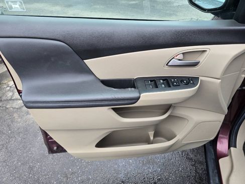 Used 2012 Honda Odyssey EX-L image 14