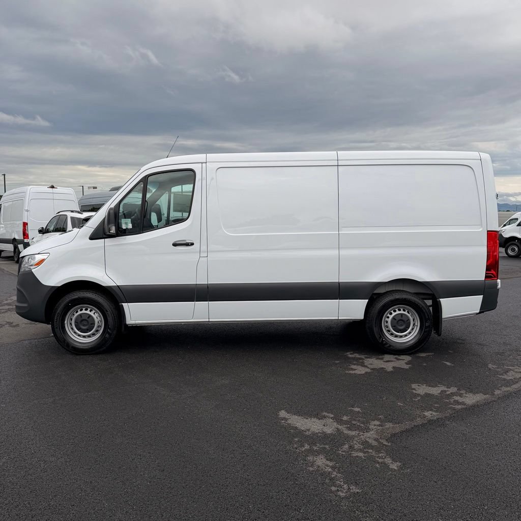 New 2026 Mercedes-Benz Sprinter 2500 image 3