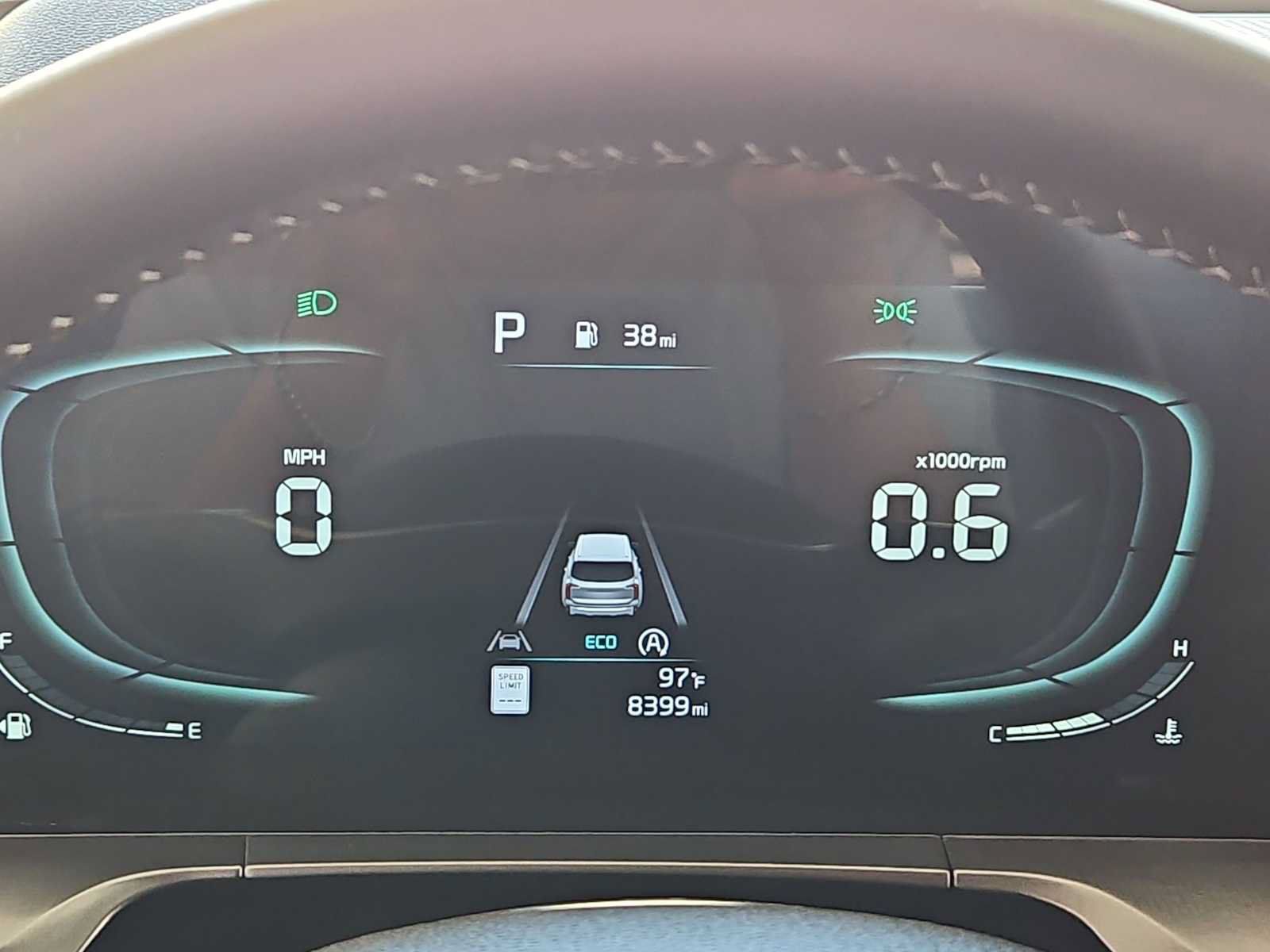 Certified 2024 Kia Telluride S w/ S Sunroof Package FWD image 32